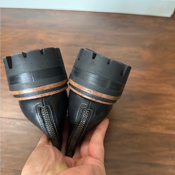 NWT KORKS Vivi Black Lug Boots -Size 10 - Picture 6 of 10